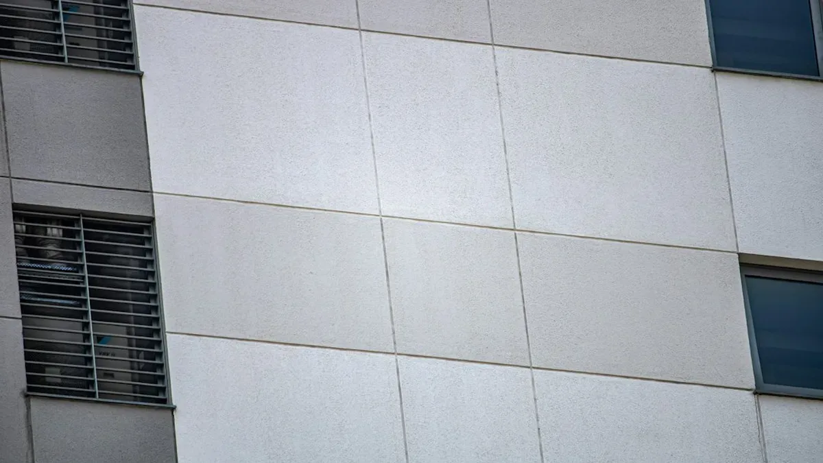 recouvrir un mur exterieur — Recouvrir un mur extérieur : comprendre et agir